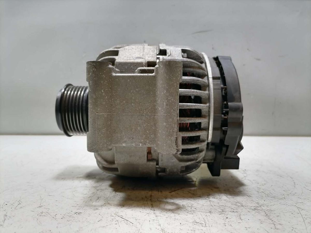 Audi A4 8K B8 original Lichtmaschine Generator 1.8TFSI 118kw Bj.2009